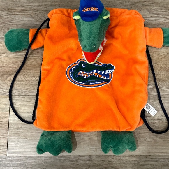UNIVERSITY OF FLORIDA GATORS PLUSH DRAWSTRING BAG / BACKPACK - Picture 1 of 10